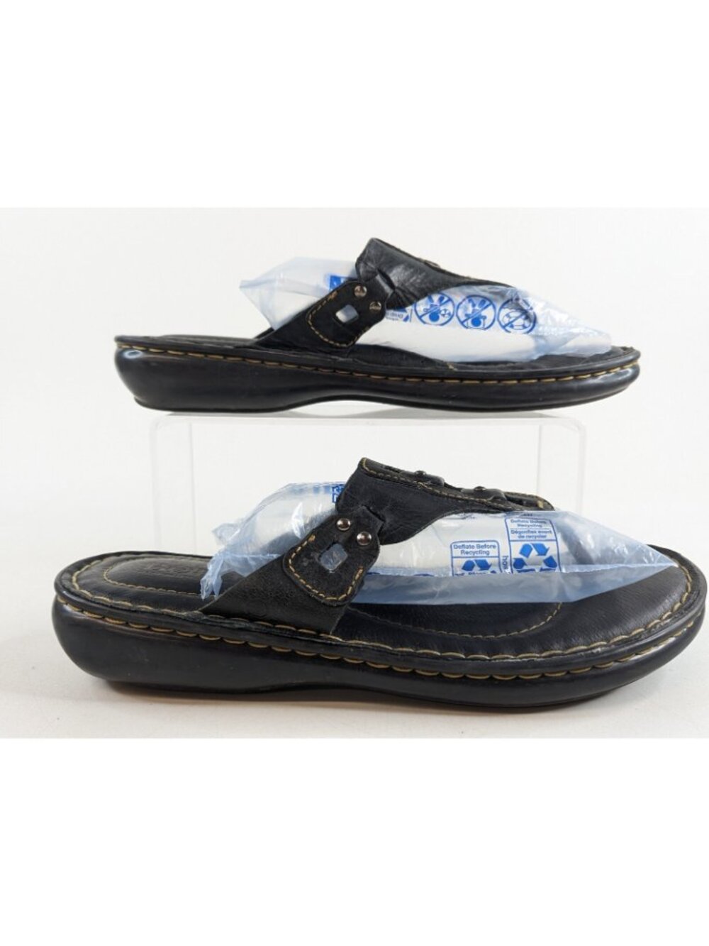 Born Sandal Women’s Size 10 Black Leather Flip Flops Thong Comfort Beachy - Picture 3 of 10